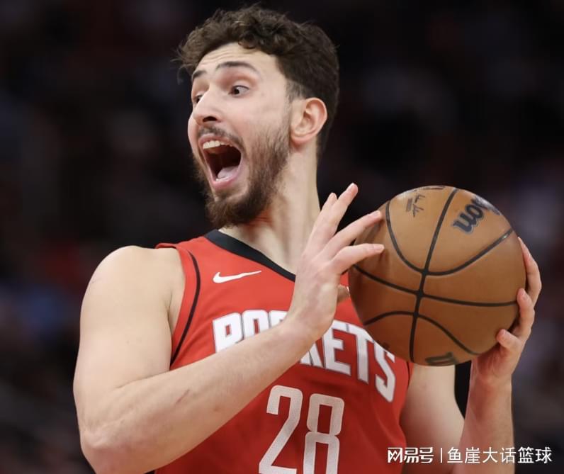 开云体育-火箭拒逆转！杜兰特32+7创纪录，康宁汉姆12+8，申京19+5探花立功