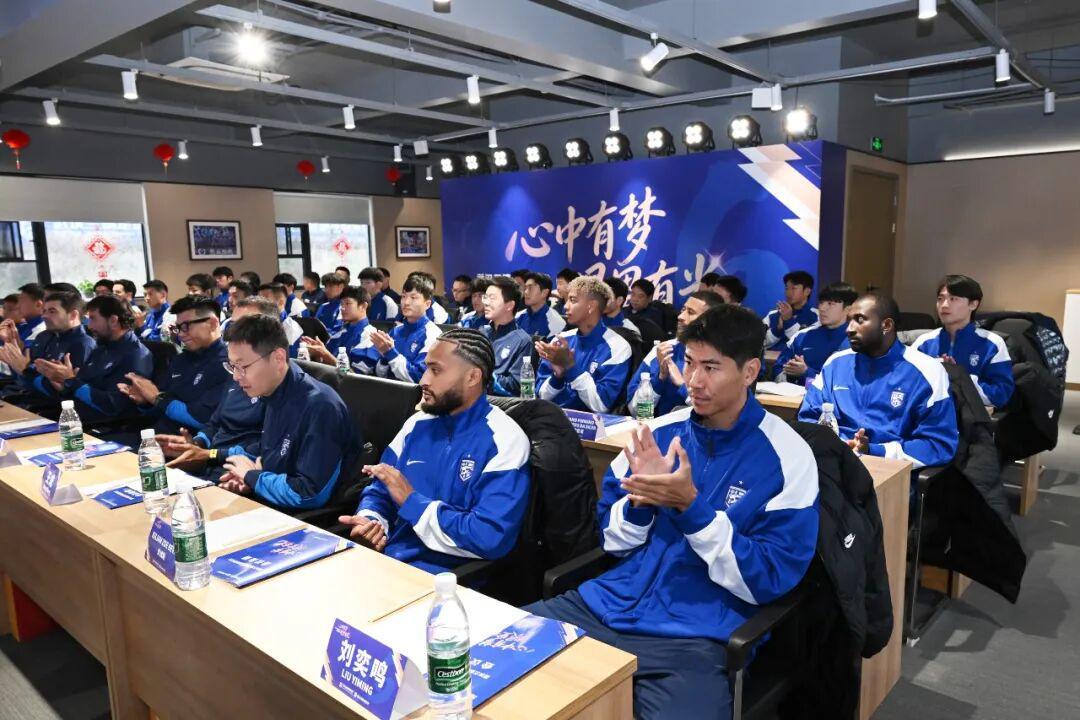 开云APP-武汉三镇，出征！