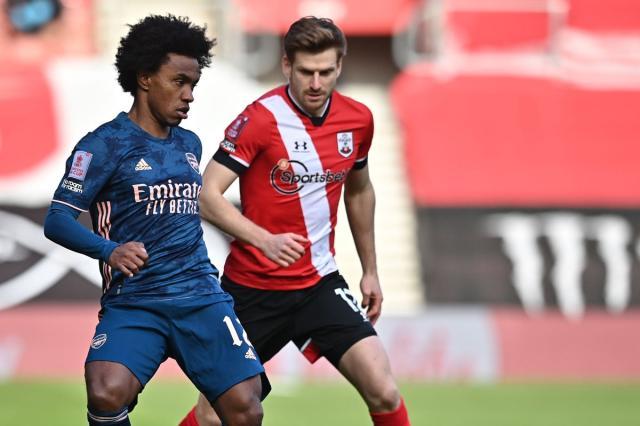 中前场球员表现糟糕 阿森纳因乌龙出局输得不冤